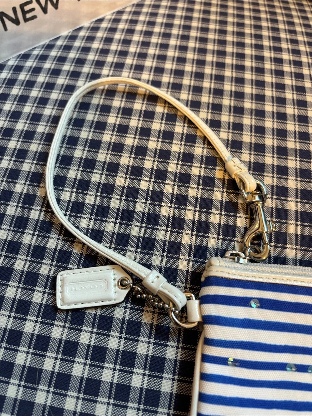 Coach compact sparkle